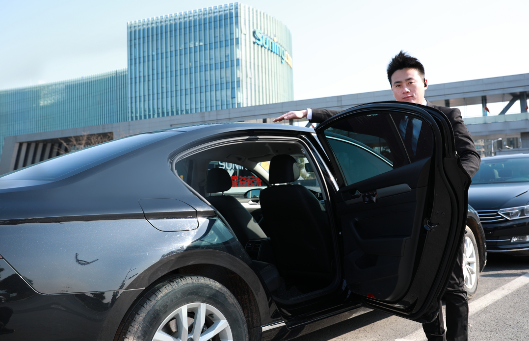 苏宁与礼橙专车联合发车为健康乘车出谋划策