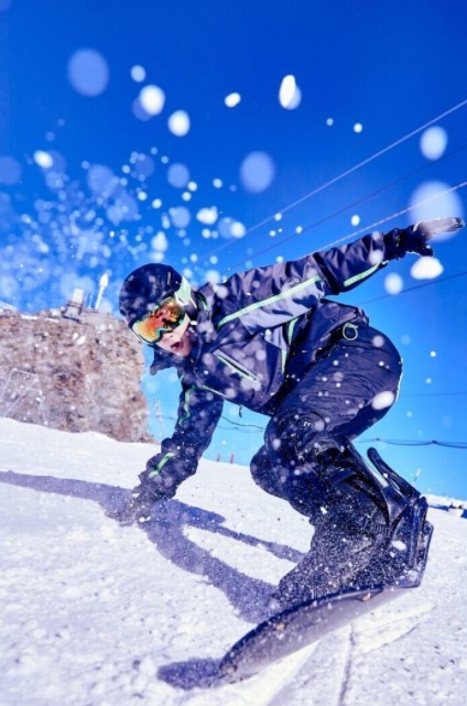 ac5aa409c18b4ea1a84e7c8b5f88d093